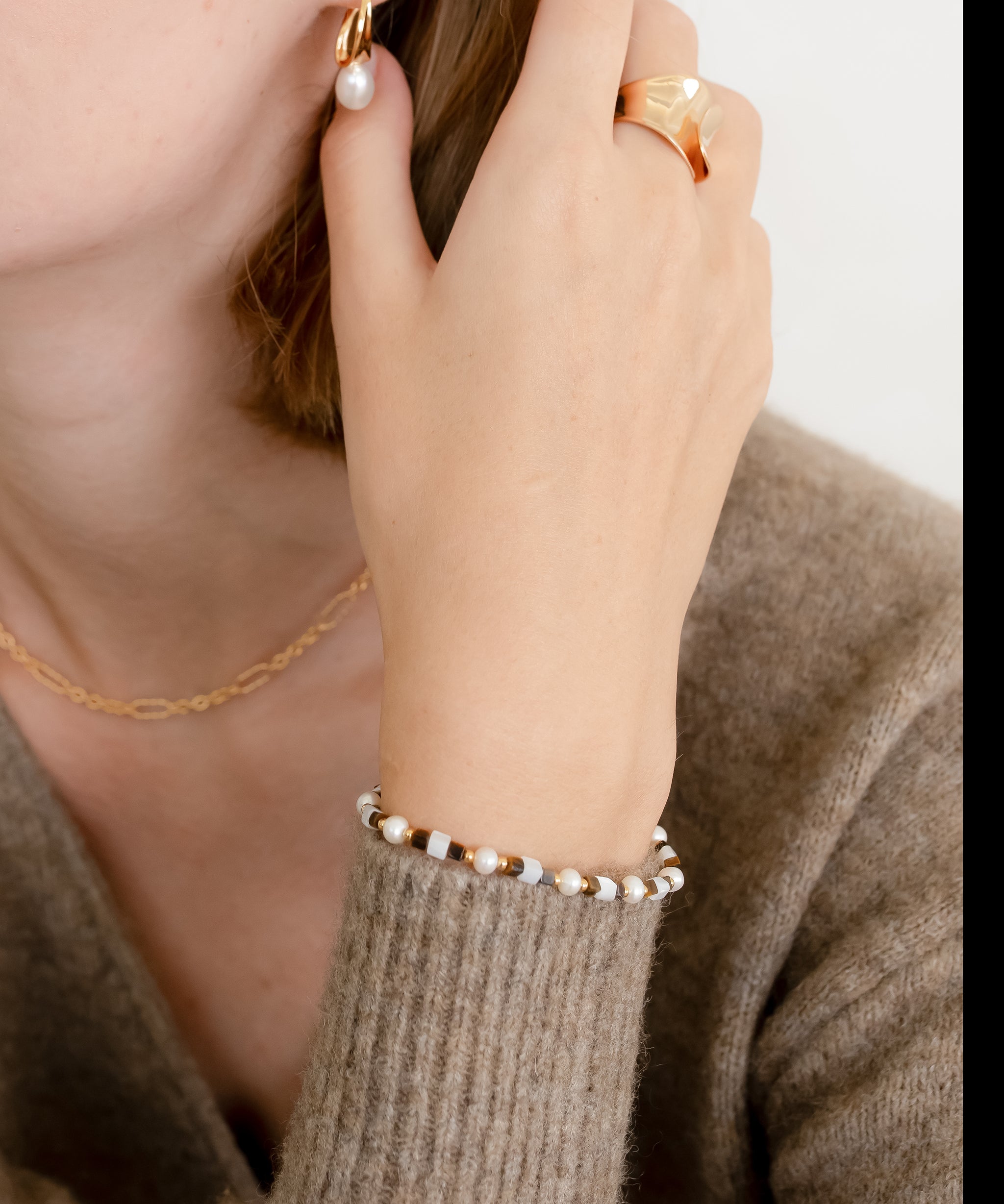 Mini Pearl & Tiger Eye Beaded Set
