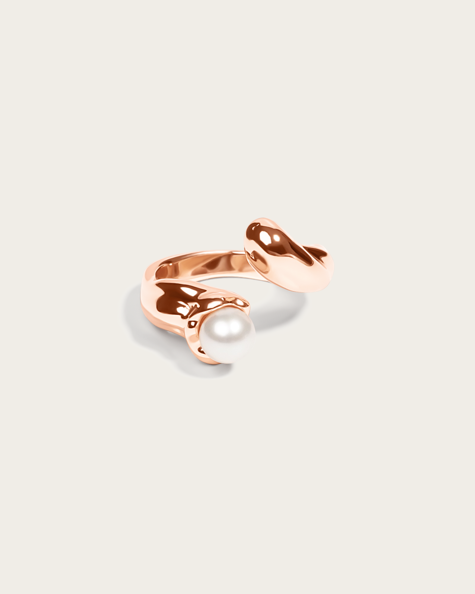 Flow Crest Pearl Ring