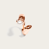 Flow Crest Pearl Ring